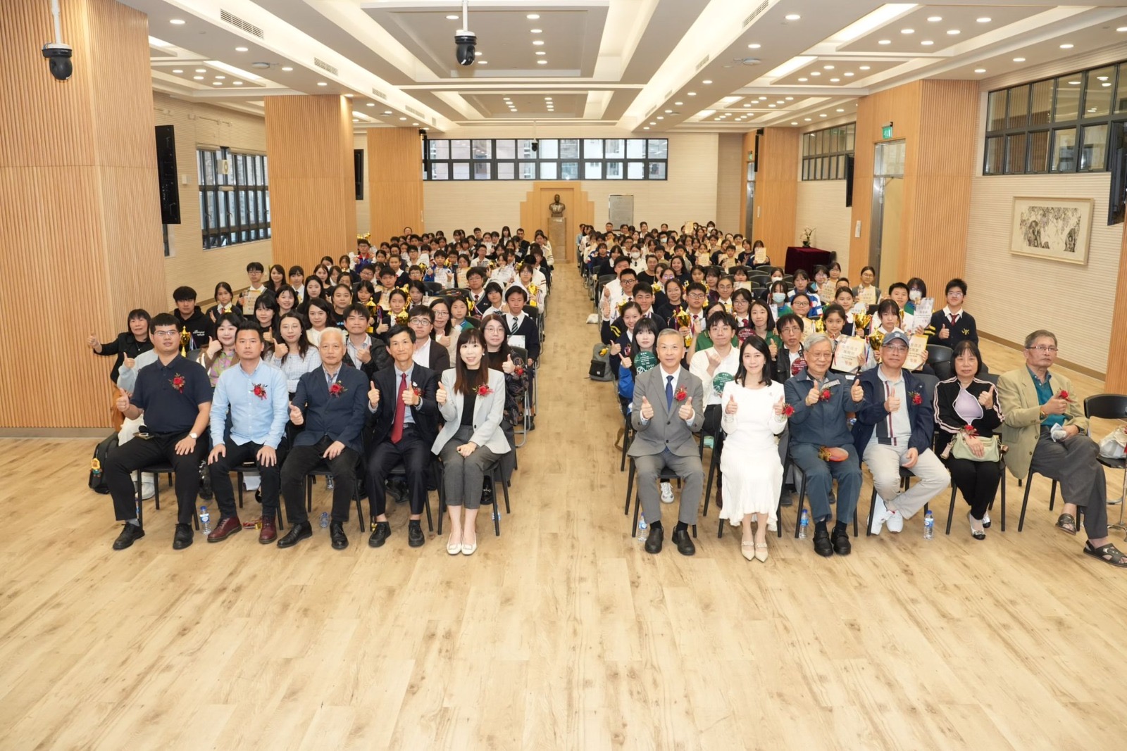 6fe8d350-64eb-43c2-883a-7e7f7ba6686e